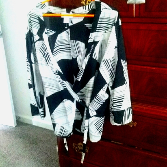 Calvin Klein Tops - Wrap Around lightweight shirt